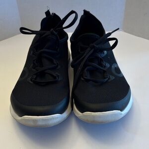 OOFOS Women’s Size 10